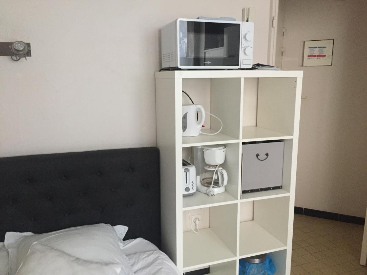 Studio 2 Pers En Vieille Ville Parking Gratuit - By La Source D'Orfee بولون-سور-مير المظهر الخارجي الصورة