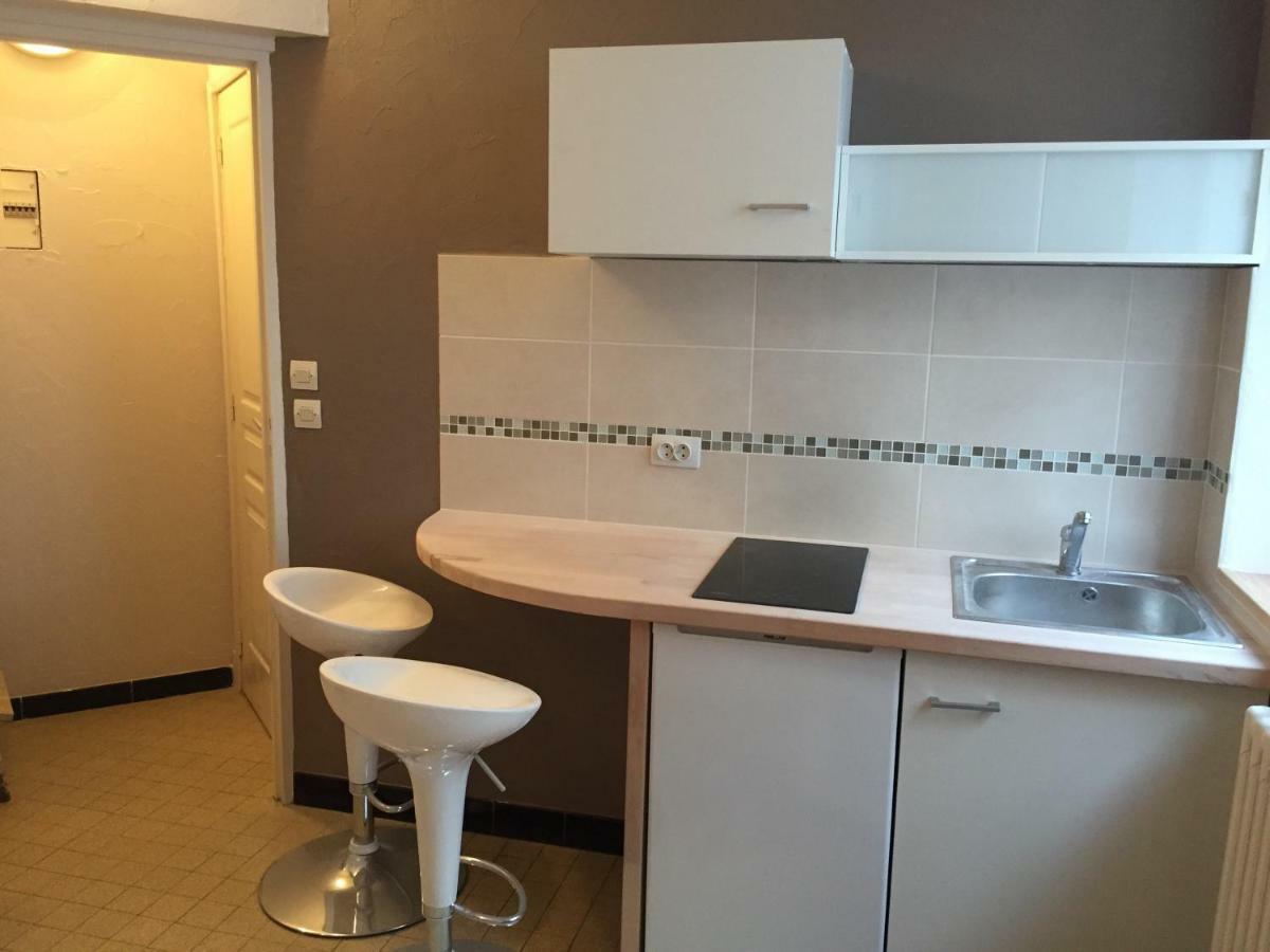 Studio 2 Pers En Vieille Ville Parking Gratuit - By La Source D'Orfee بولون-سور-مير المظهر الخارجي الصورة
